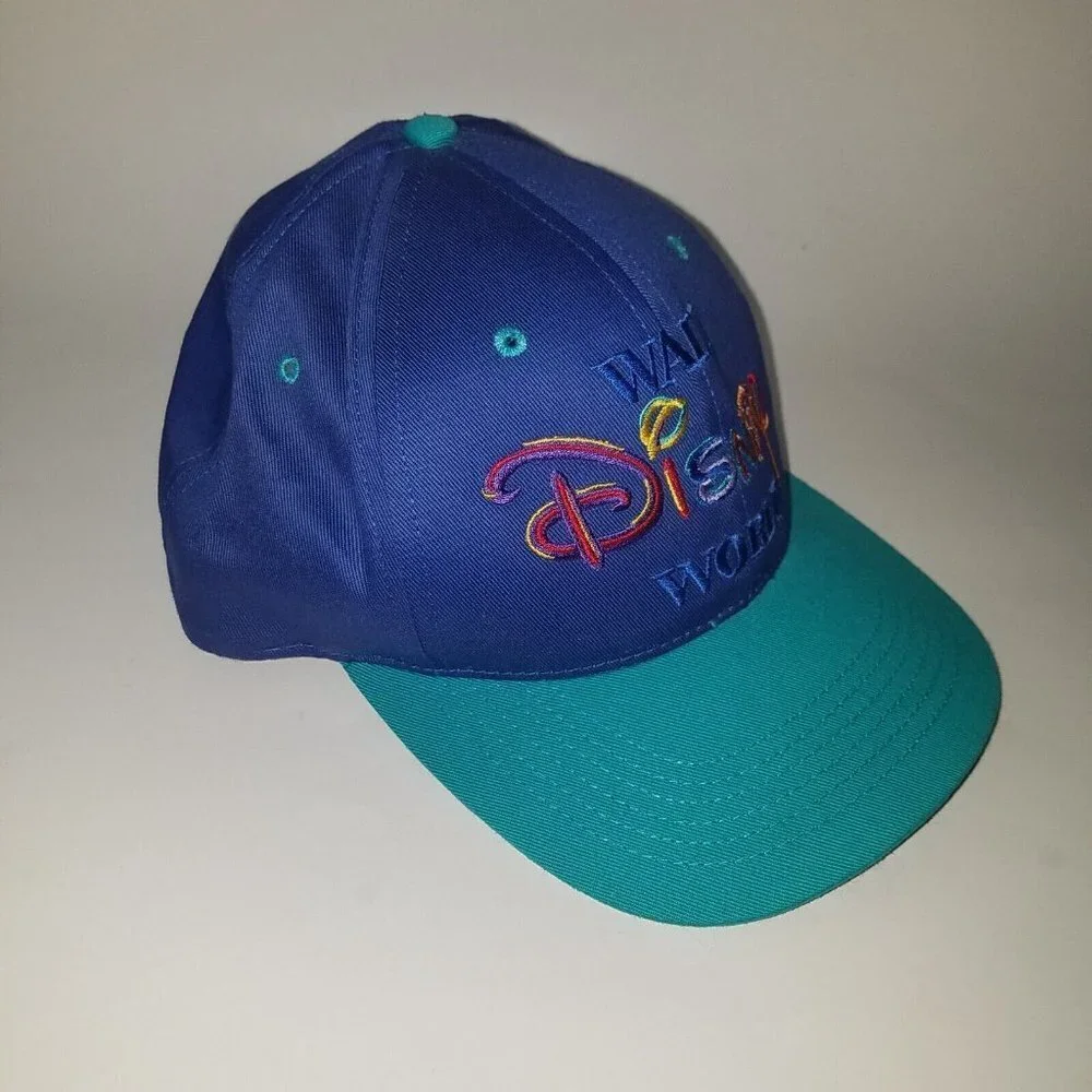 Walt Disney World Snapback Cap Size Adult OS Goofy's Hat Co Blue Aqua Red Yellow